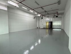 Macpherson MRT (D14), Factory #585367121